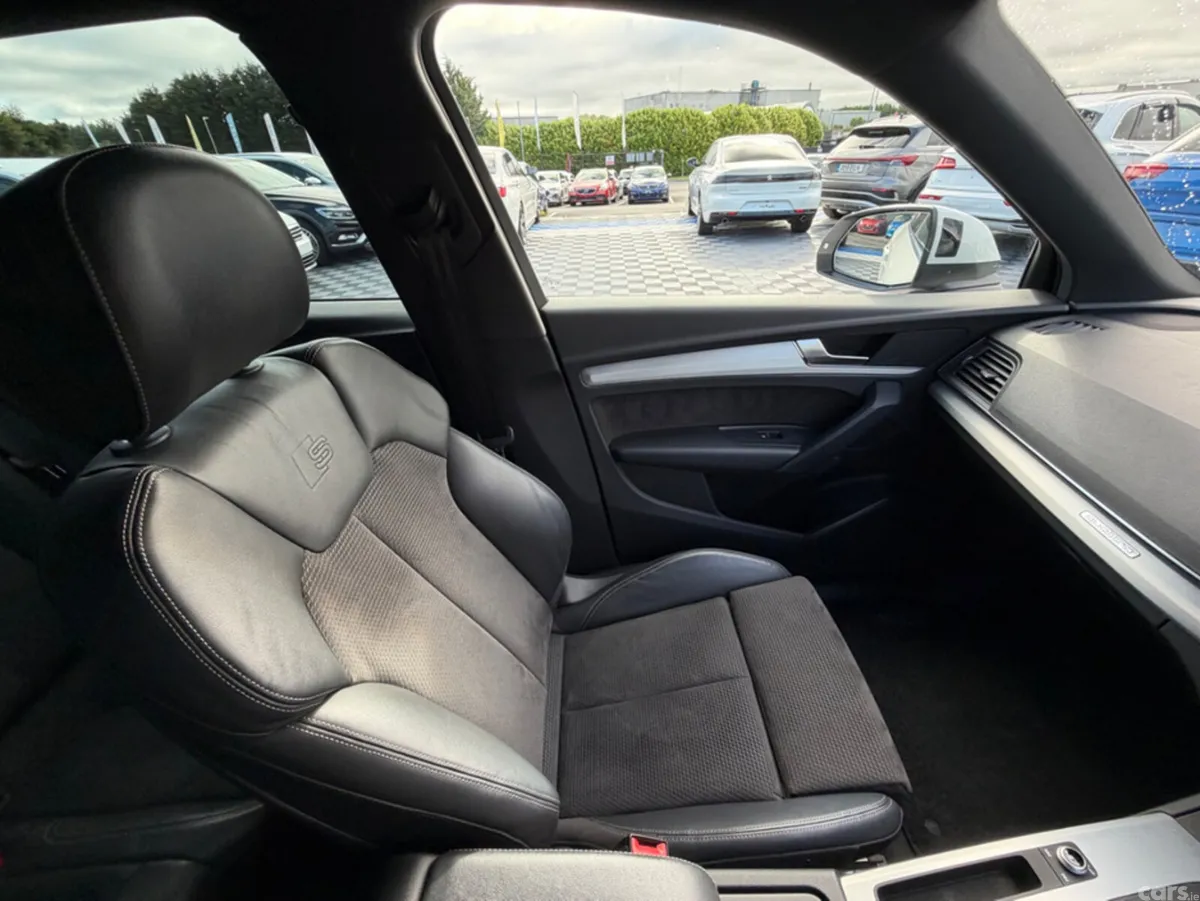 Audi Q5 SUV, Diesel, 2019, White