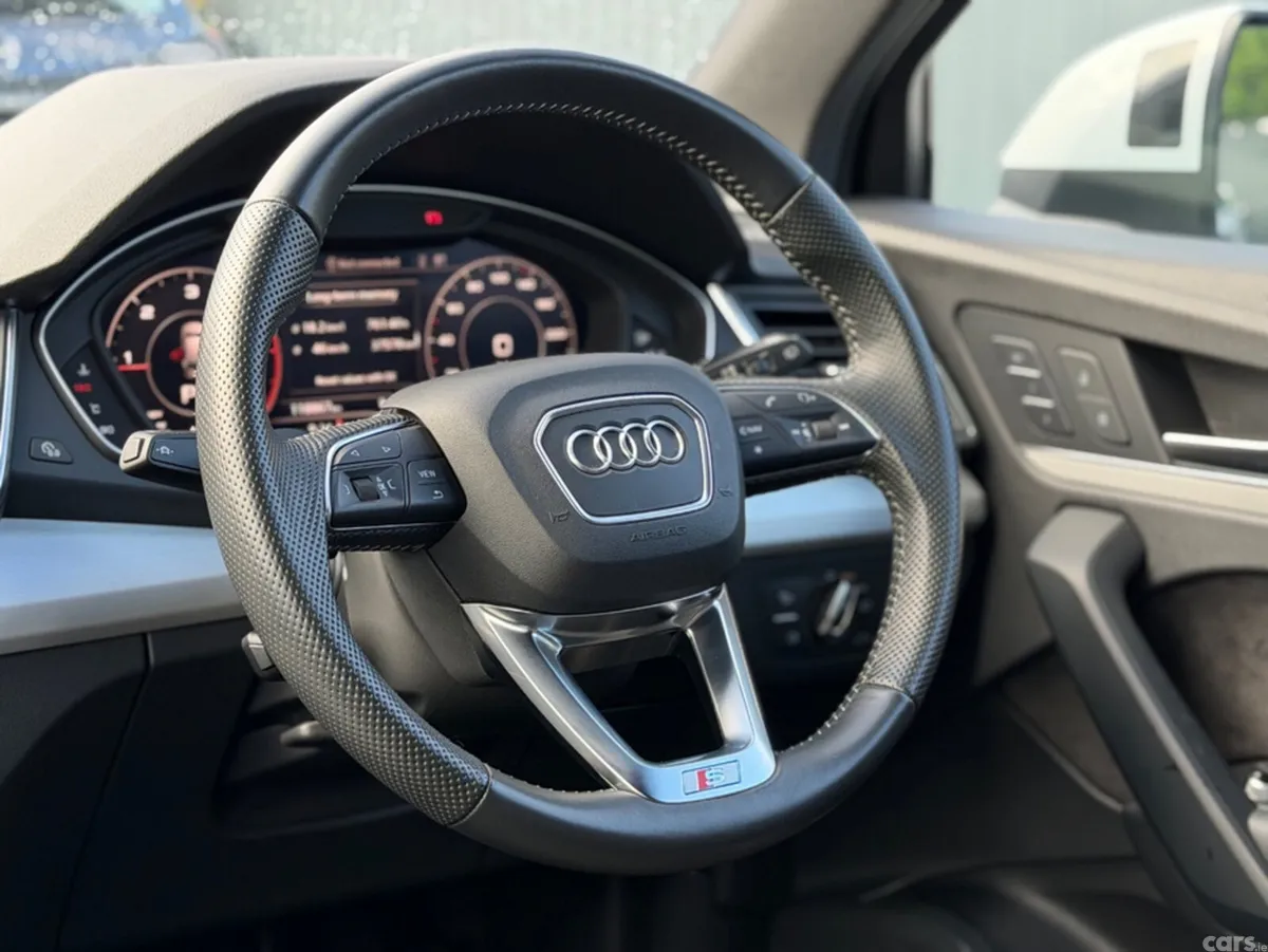 Audi Q5 SUV, Diesel, 2019, White