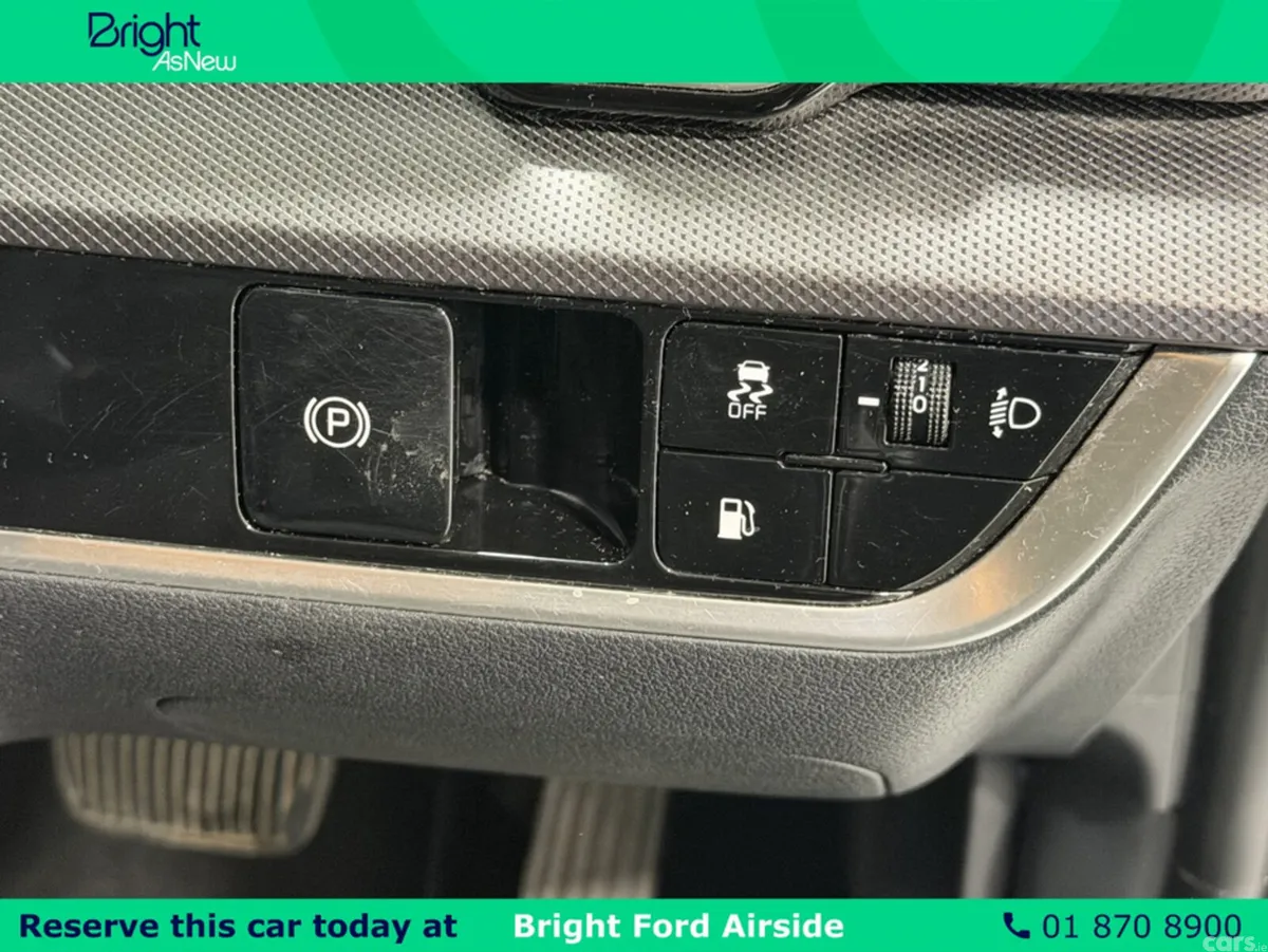 Kia Sportage MPV, Petrol Plug-in Hybrid, 2023, Grey