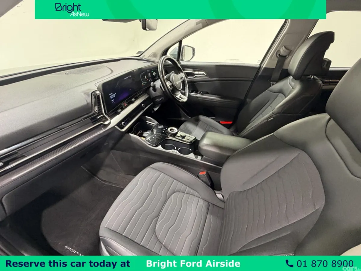 Kia Sportage MPV, Petrol Plug-in Hybrid, 2023, Grey