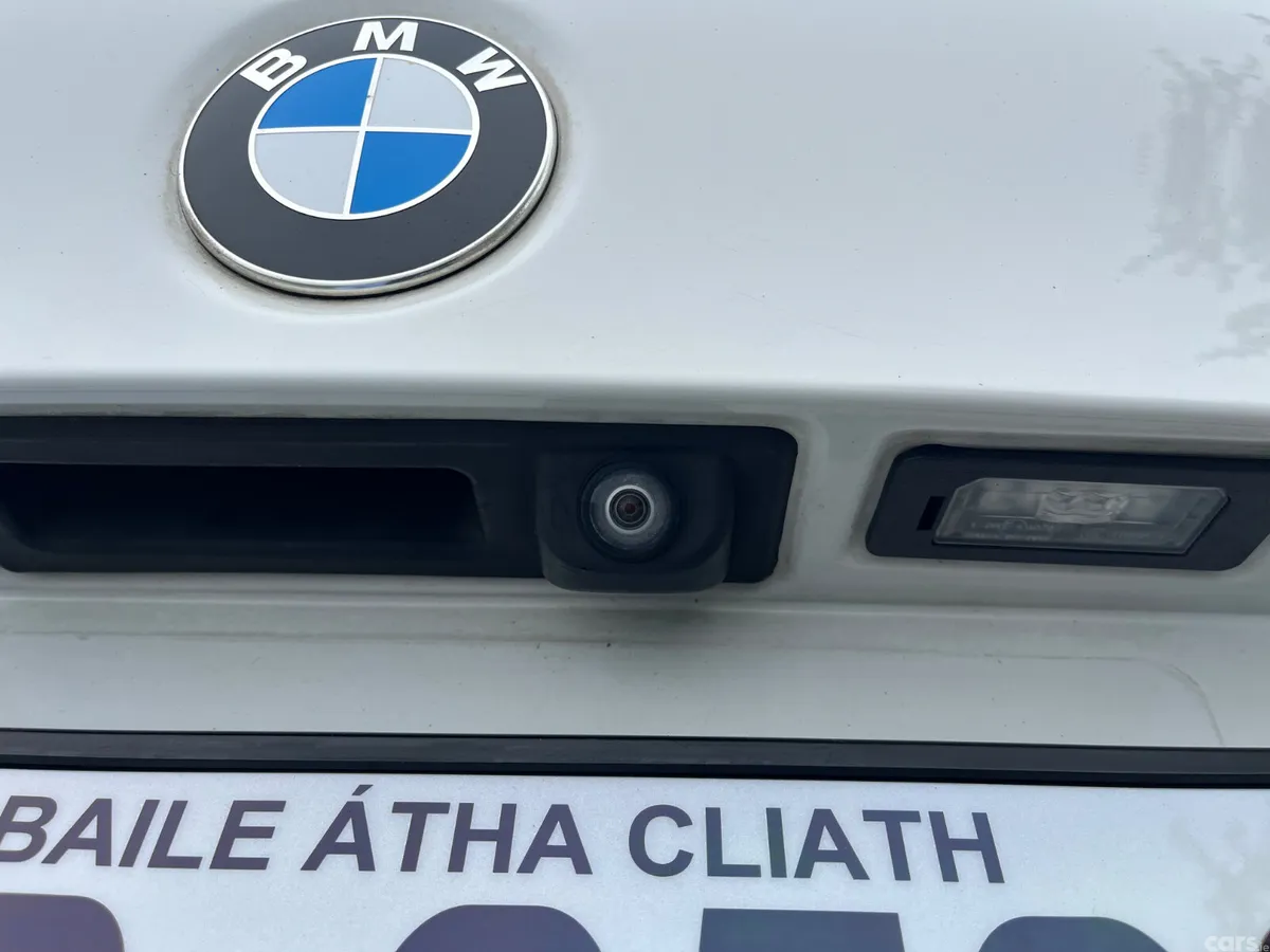BMW 2-Series Hatchback, Petrol, 2016, White