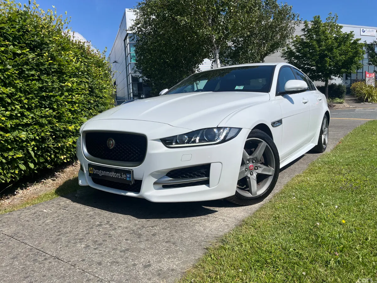 Jaguar XE Saloon, Diesel, 2017, White