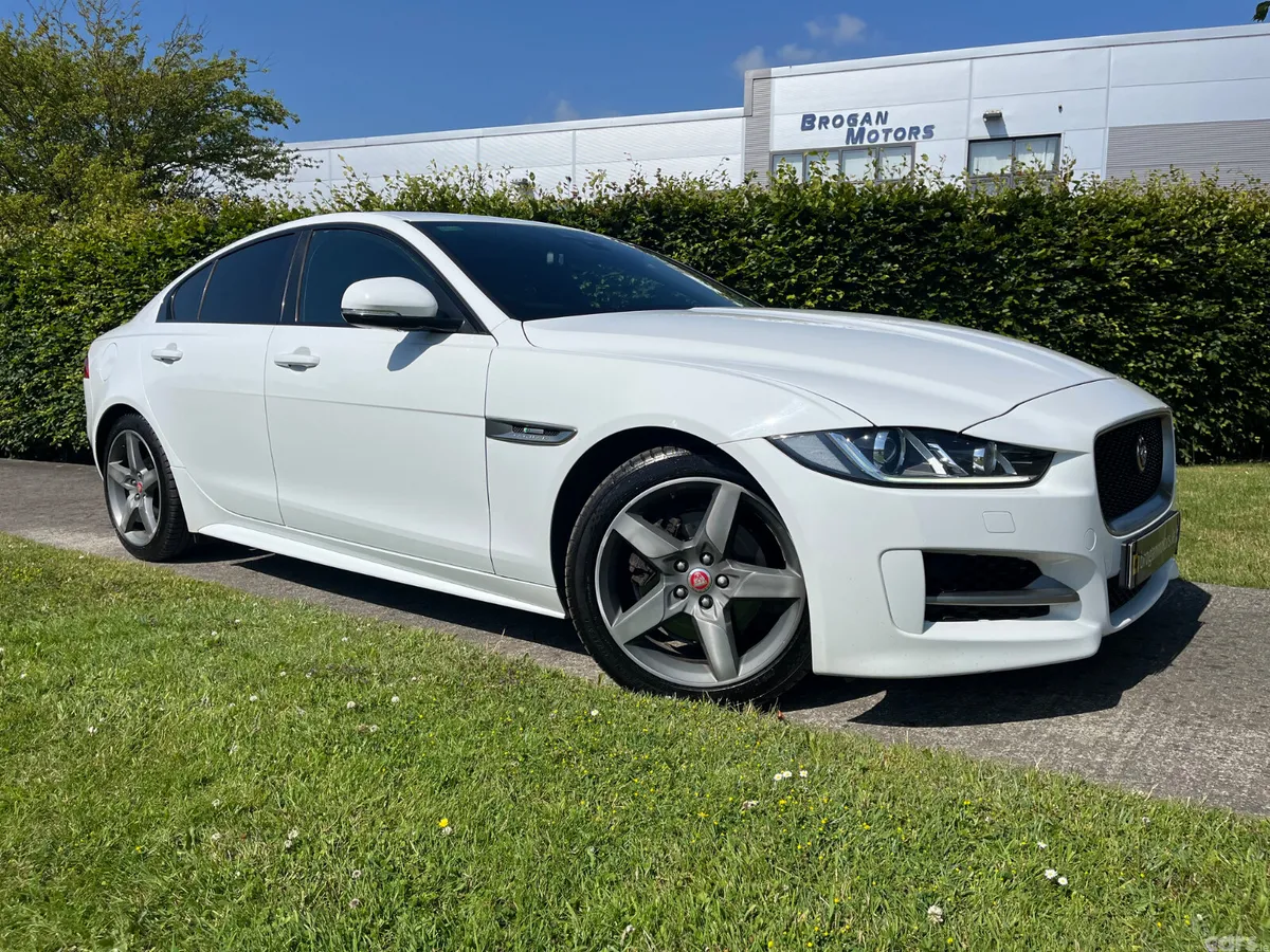Jaguar XE Saloon, Diesel, 2017, White