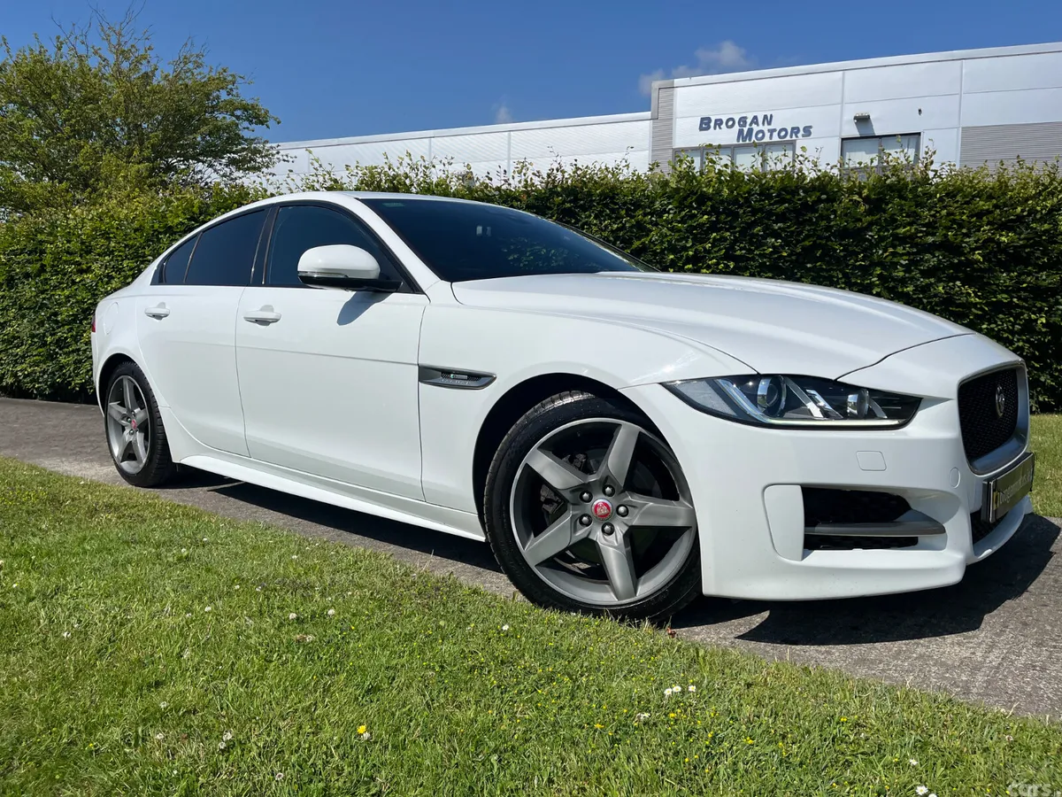 Jaguar XE Saloon, Diesel, 2017, White