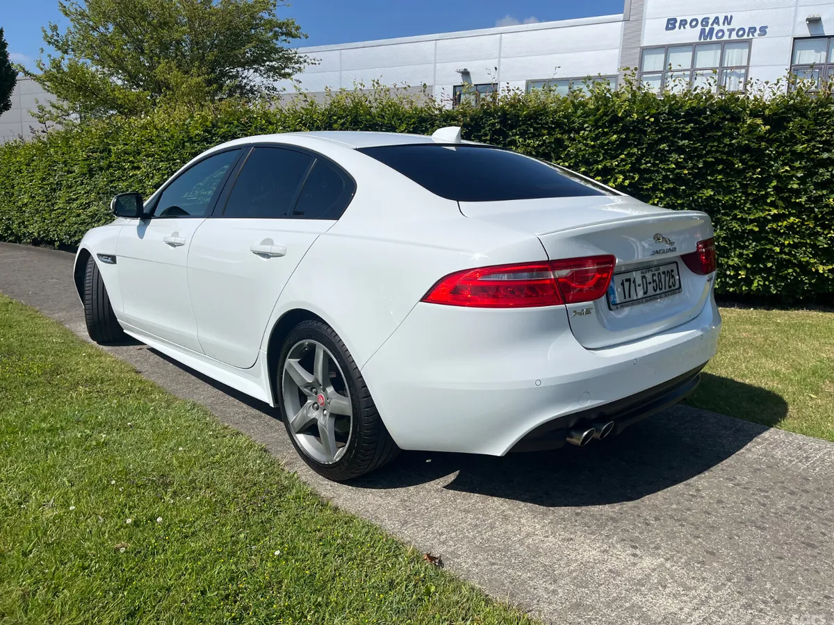 Jaguar XE Saloon, Diesel, 2017, White