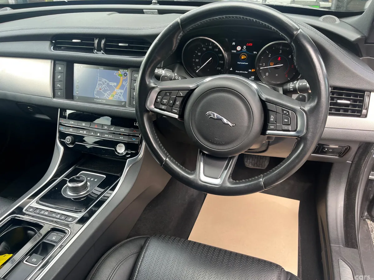 Jaguar XF Saloon, Diesel, 2017, Grey