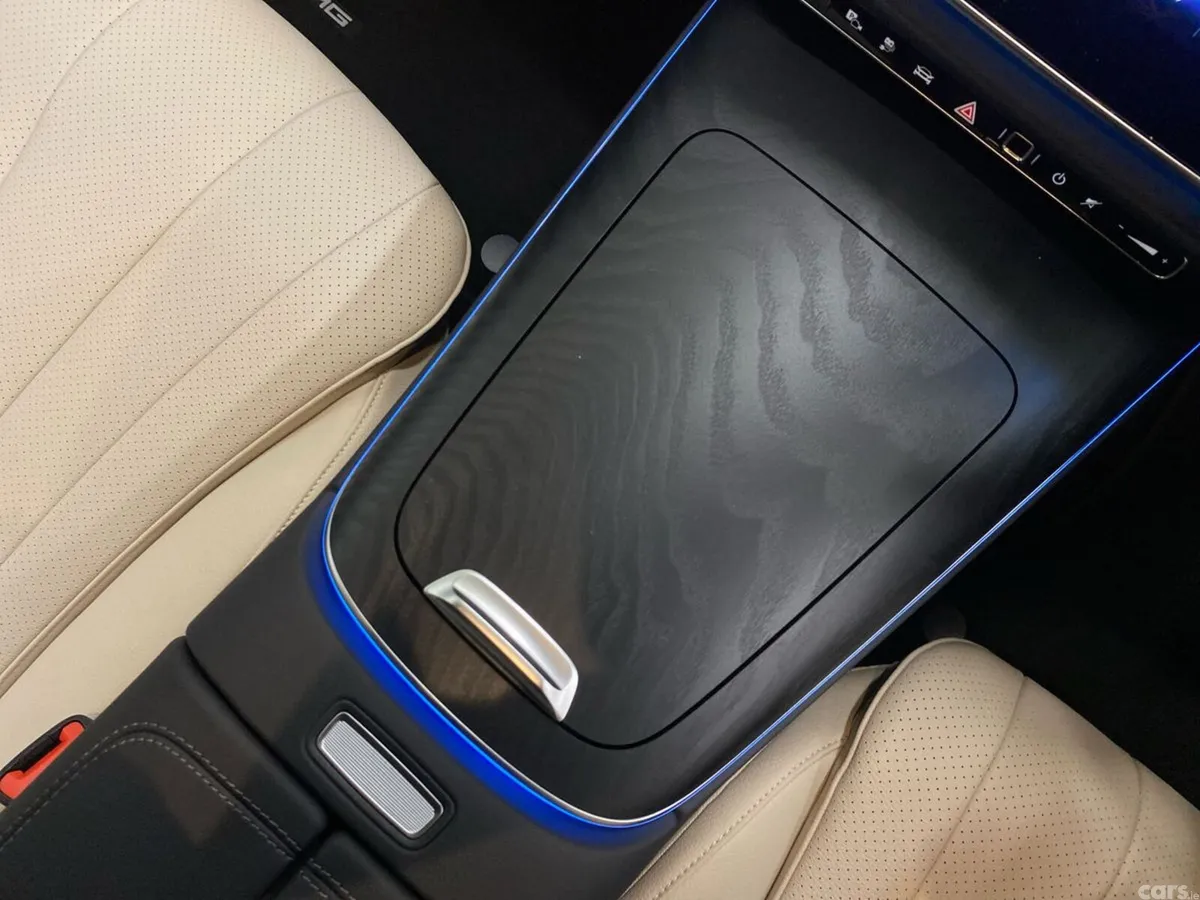 Mercedes-Benz E-Class Saloon, Diesel Plug-in Hybrid, 2026, Green