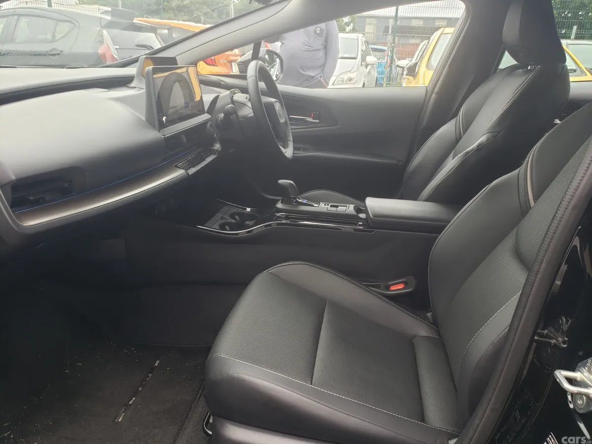 Toyota Prius Hatchback, Petrol Plug-in Hybrid, 2023, Black