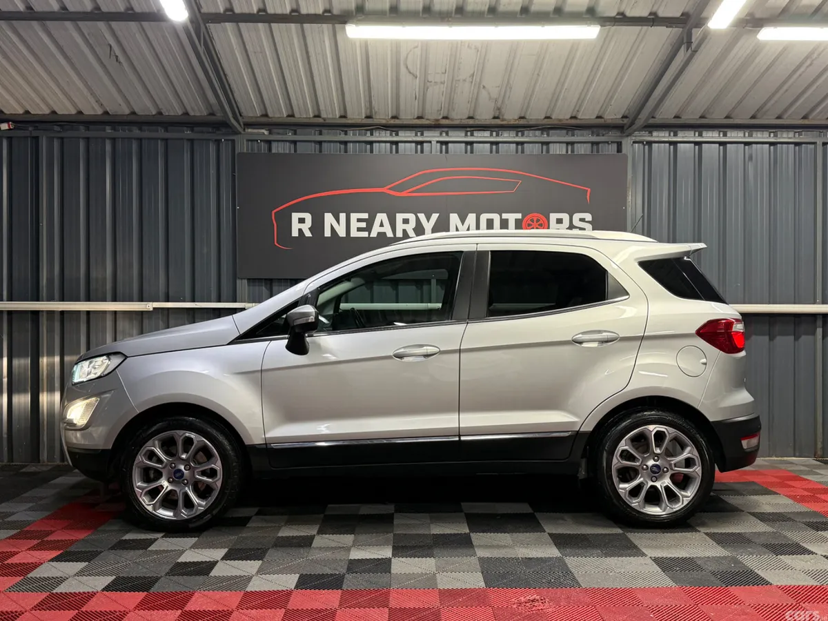 Ford EcoSport SUV, Petrol, 2020, Grey