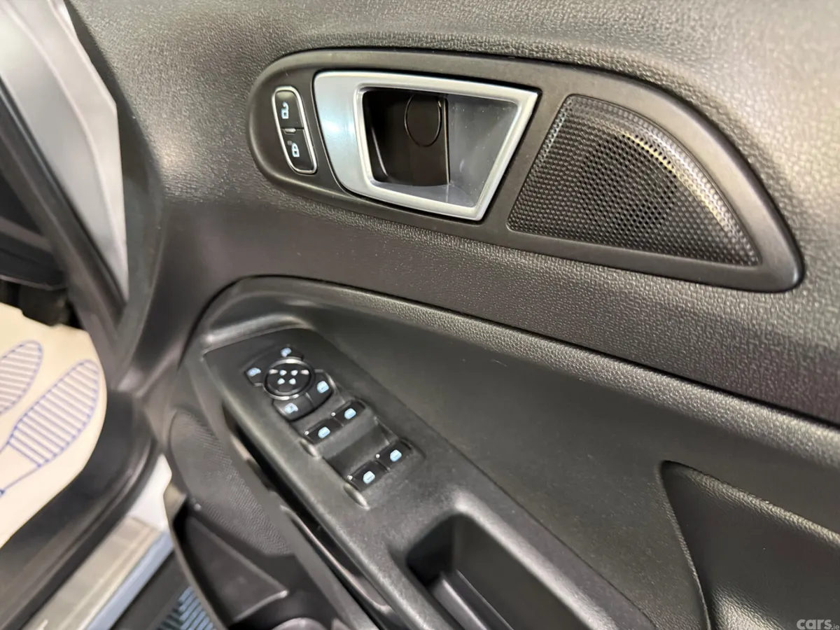 Ford EcoSport SUV, Petrol, 2020, Grey