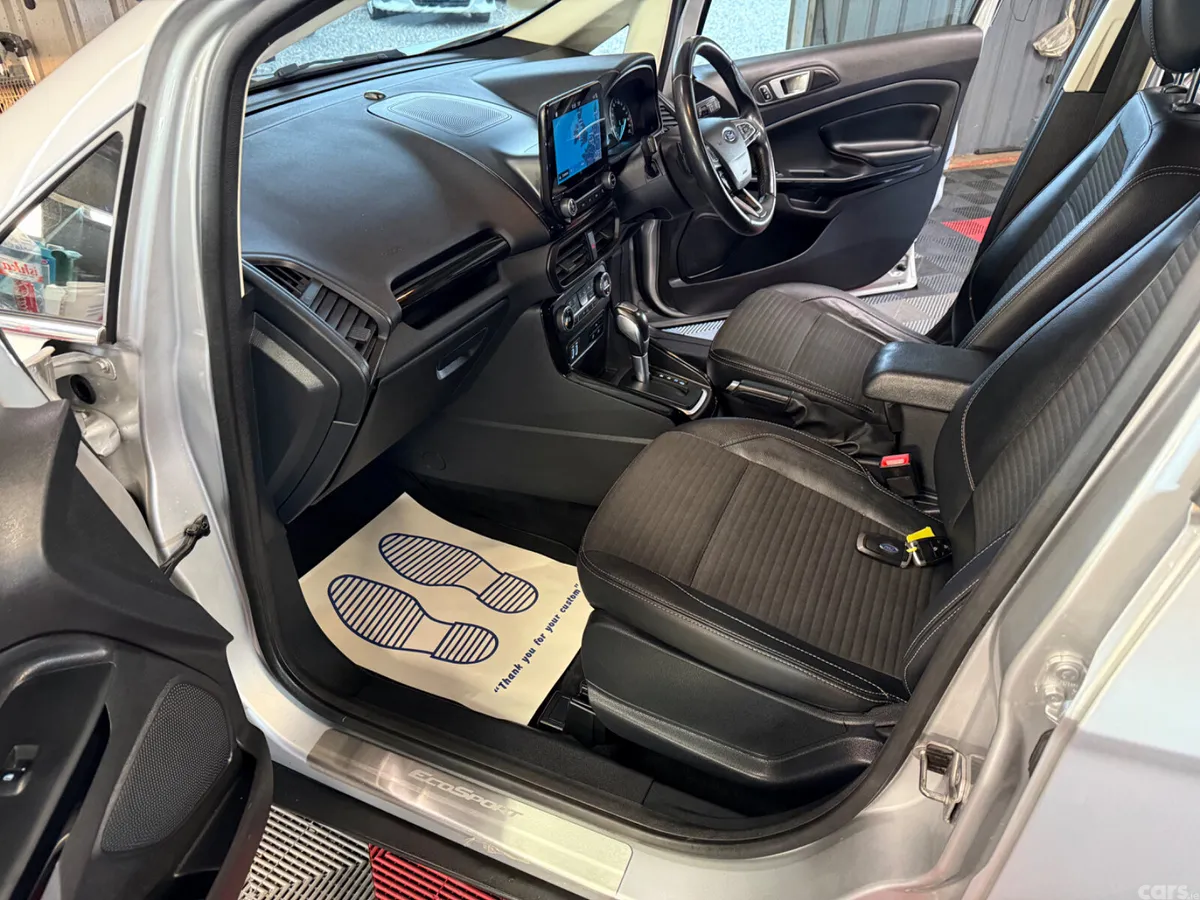 Ford EcoSport SUV, Petrol, 2020, Grey