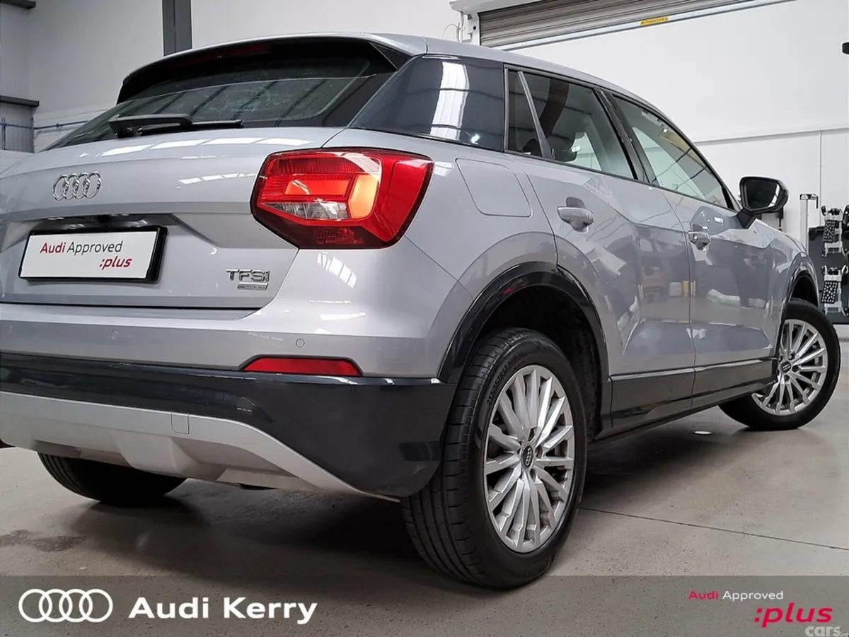 Audi Q2 SUV, Petrol, 2017, Silver