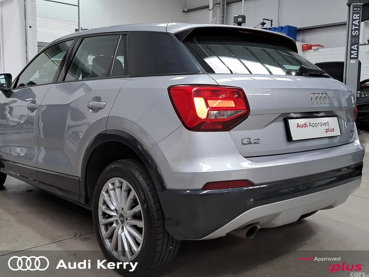 Audi Q2 SUV, Petrol, 2017, Silver