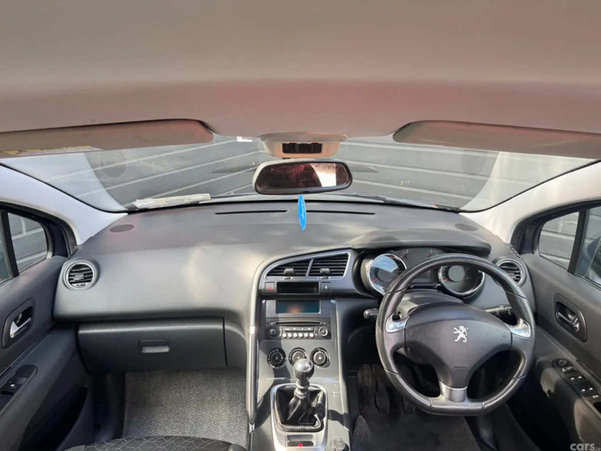 Peugeot 3008 MPV, Diesel, 2014, Blue
