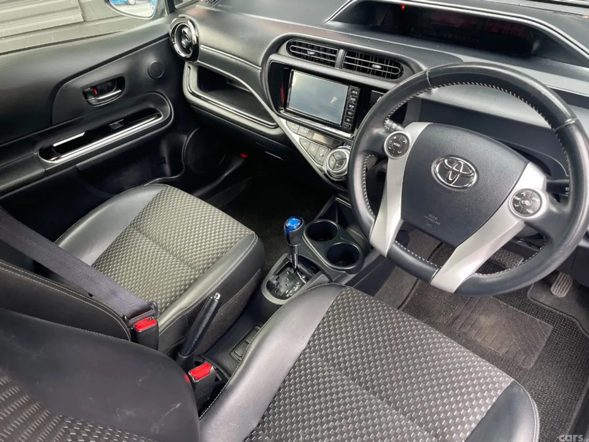 Toyota Aqua Hatchback, Petrol Hybrid, 2016, Black