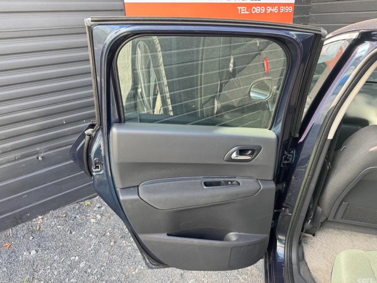 Peugeot 3008 MPV, Diesel, 2014, Blue