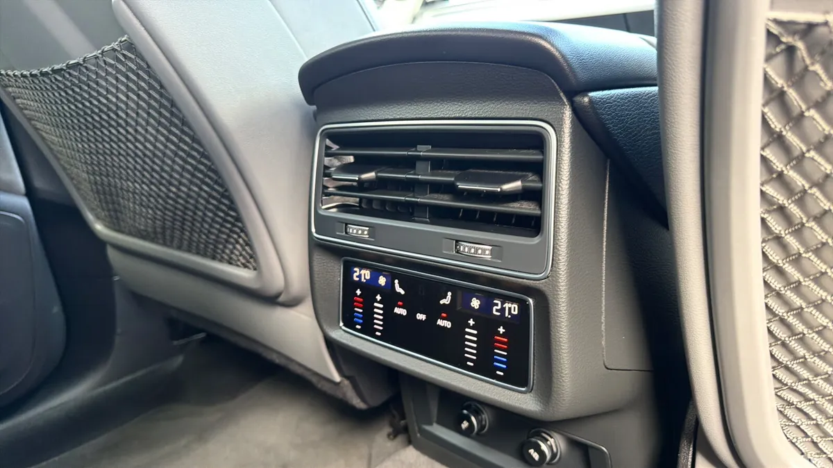 Audi Q8 Hatchback, Diesel, 2023, Grey