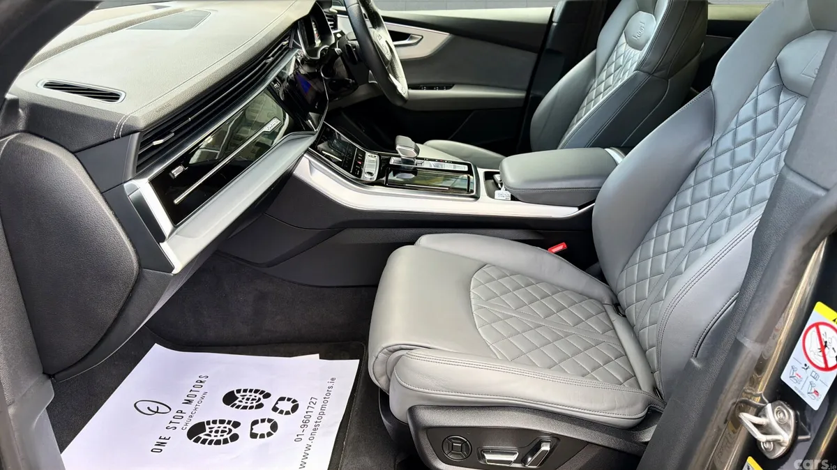 Audi Q8 Hatchback, Diesel, 2023, Grey