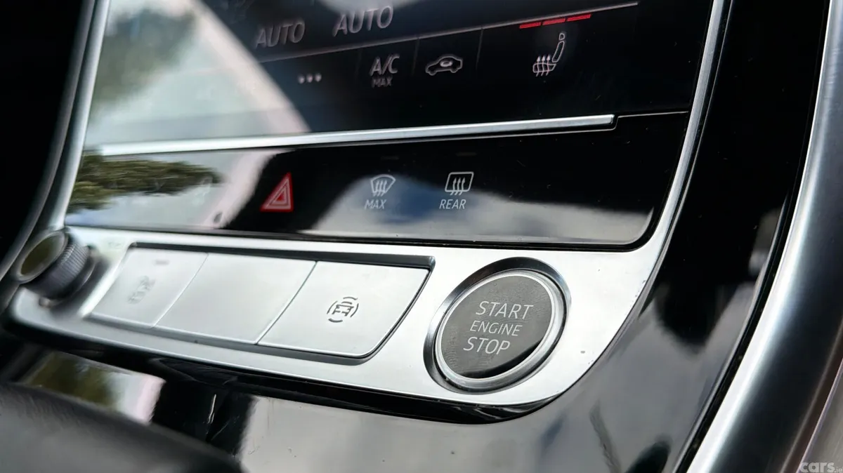Audi Q8 Hatchback, Diesel, 2023, Grey