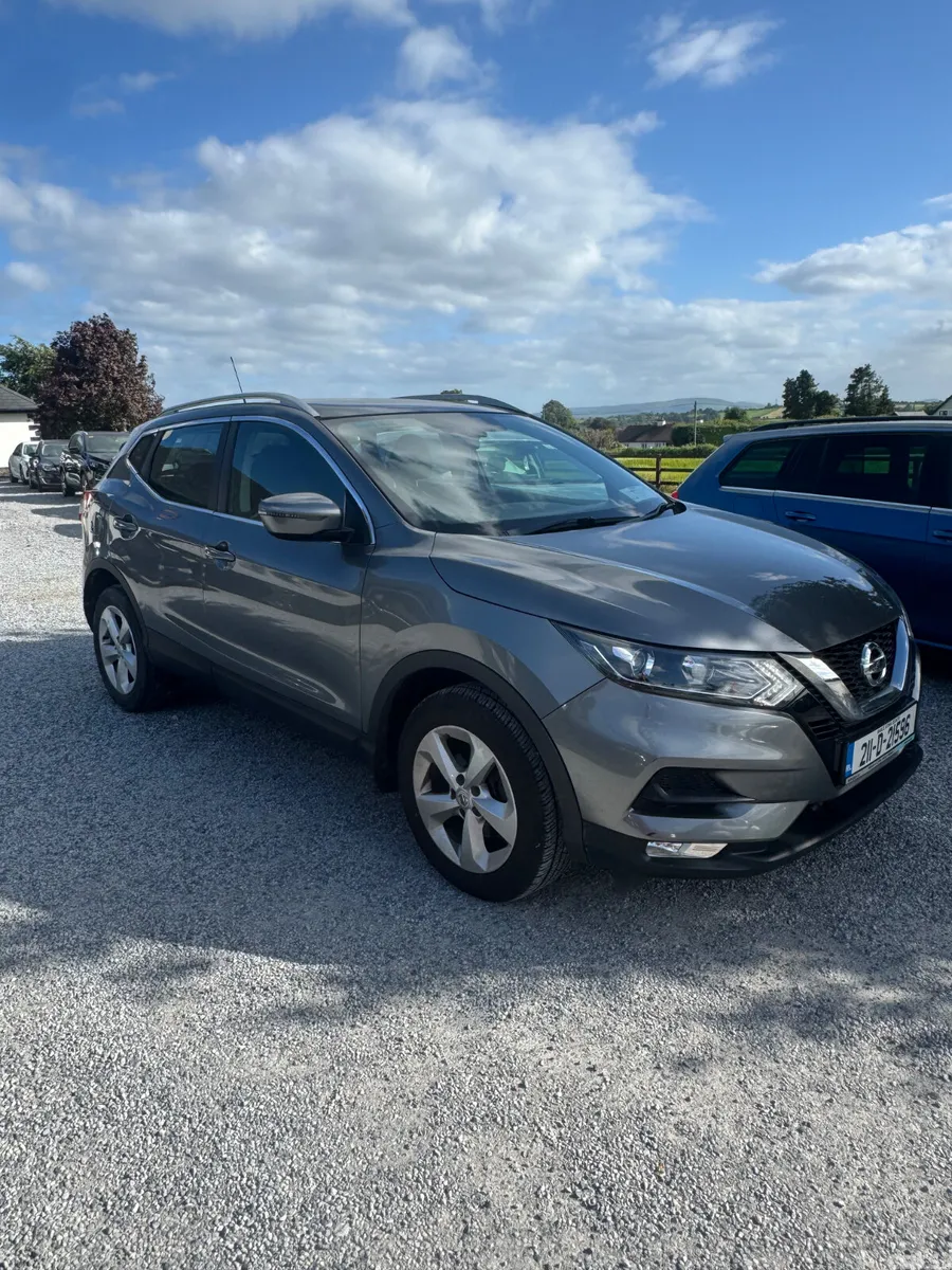 Nissan Qashqai MPV, Petrol, 2021, Grey