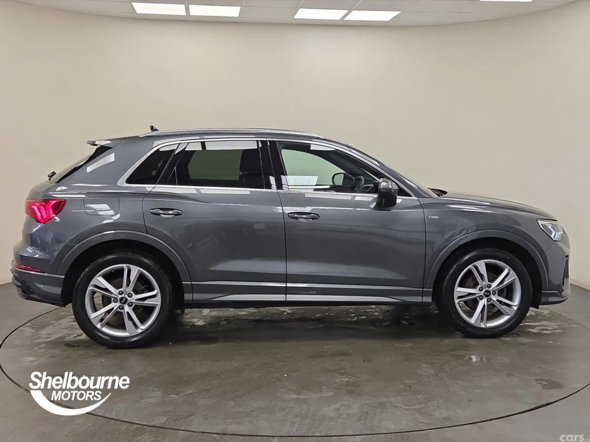 Audi Q3 Estate, Petrol, 2025, Grey