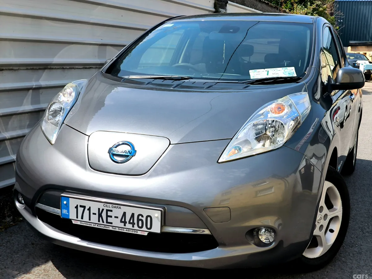 Nissan Leaf Hatchback, Electric, 2017, Grey