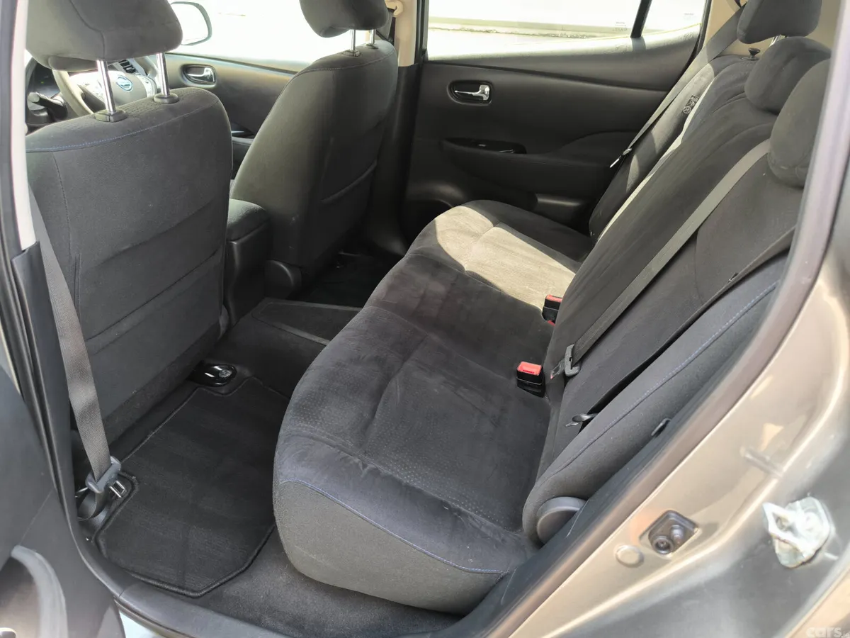 Nissan Leaf Hatchback, Electric, 2017, Grey