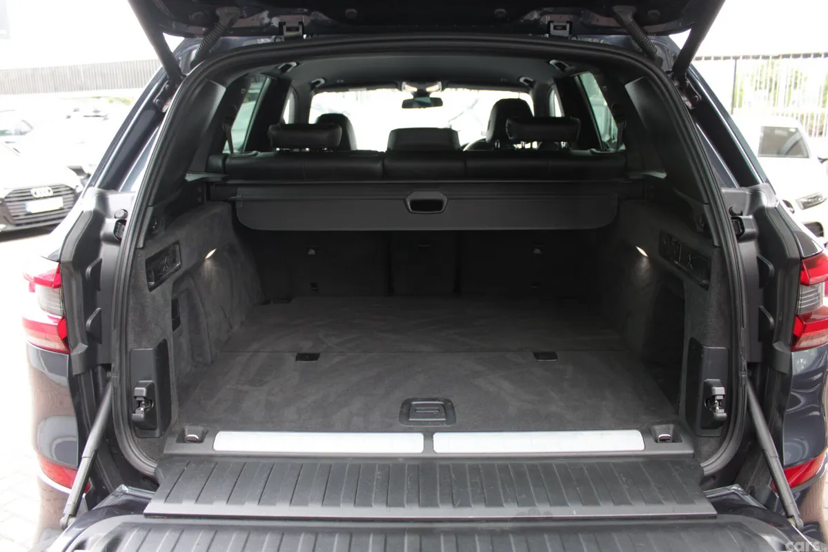BMW X5 SUV, Petrol Plug-in Hybrid, 2022, Grey