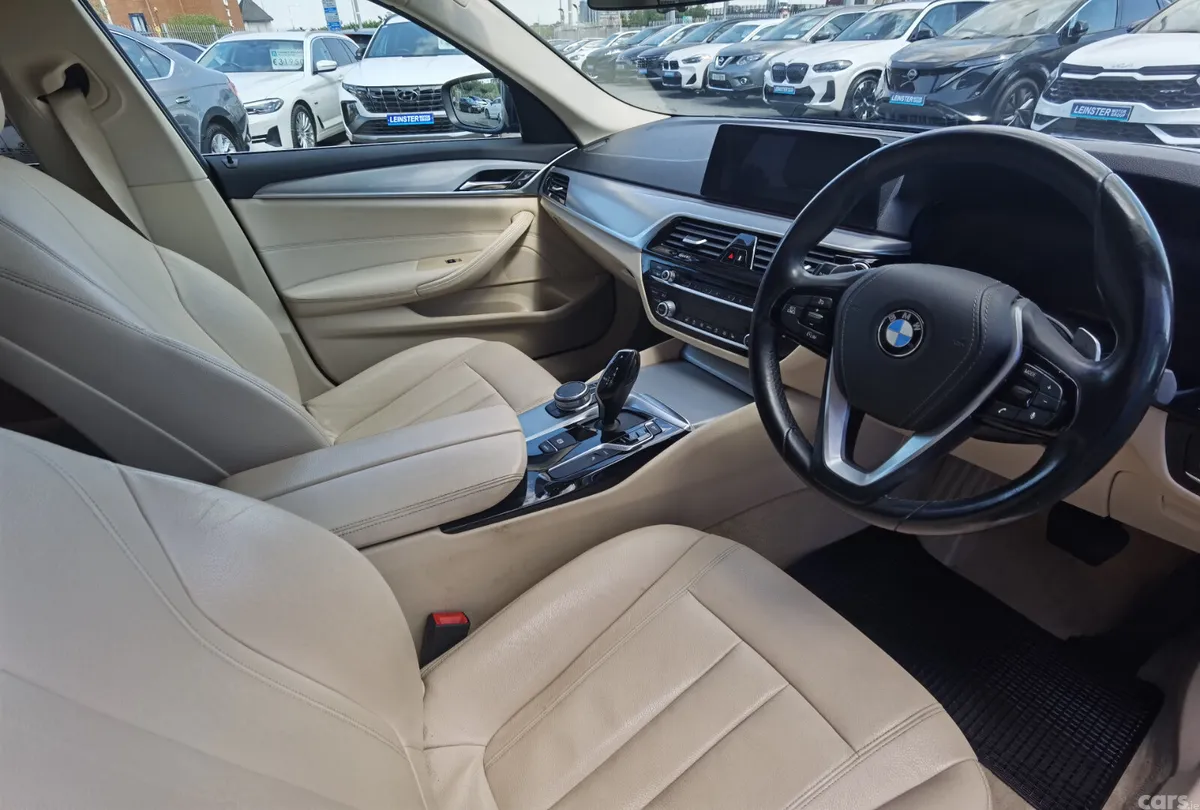 BMW 5-Series Saloon, Petrol Plug-in Hybrid, 2019, Blue