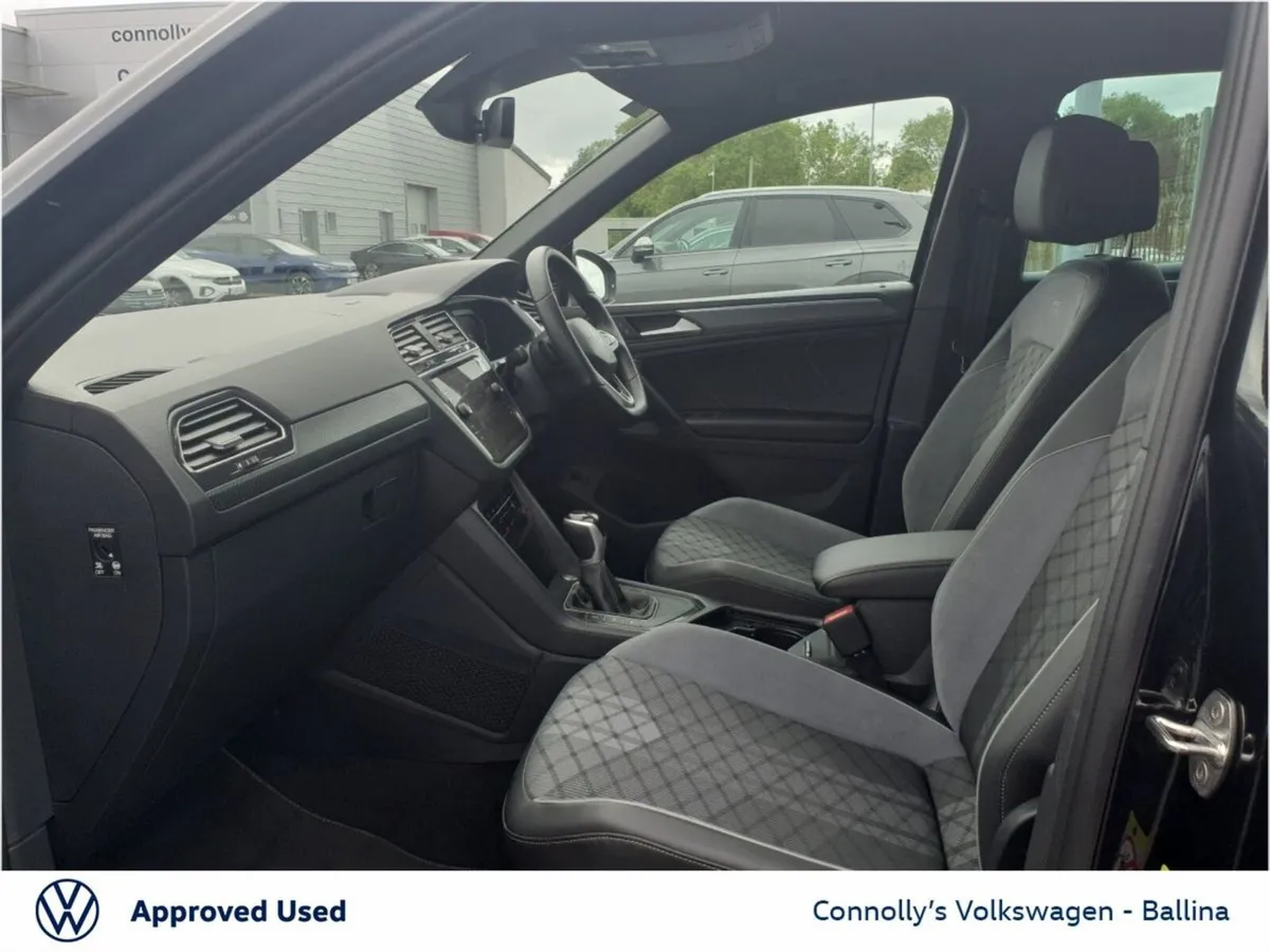 Volkswagen Tiguan SUV, Diesel, 2023, Black