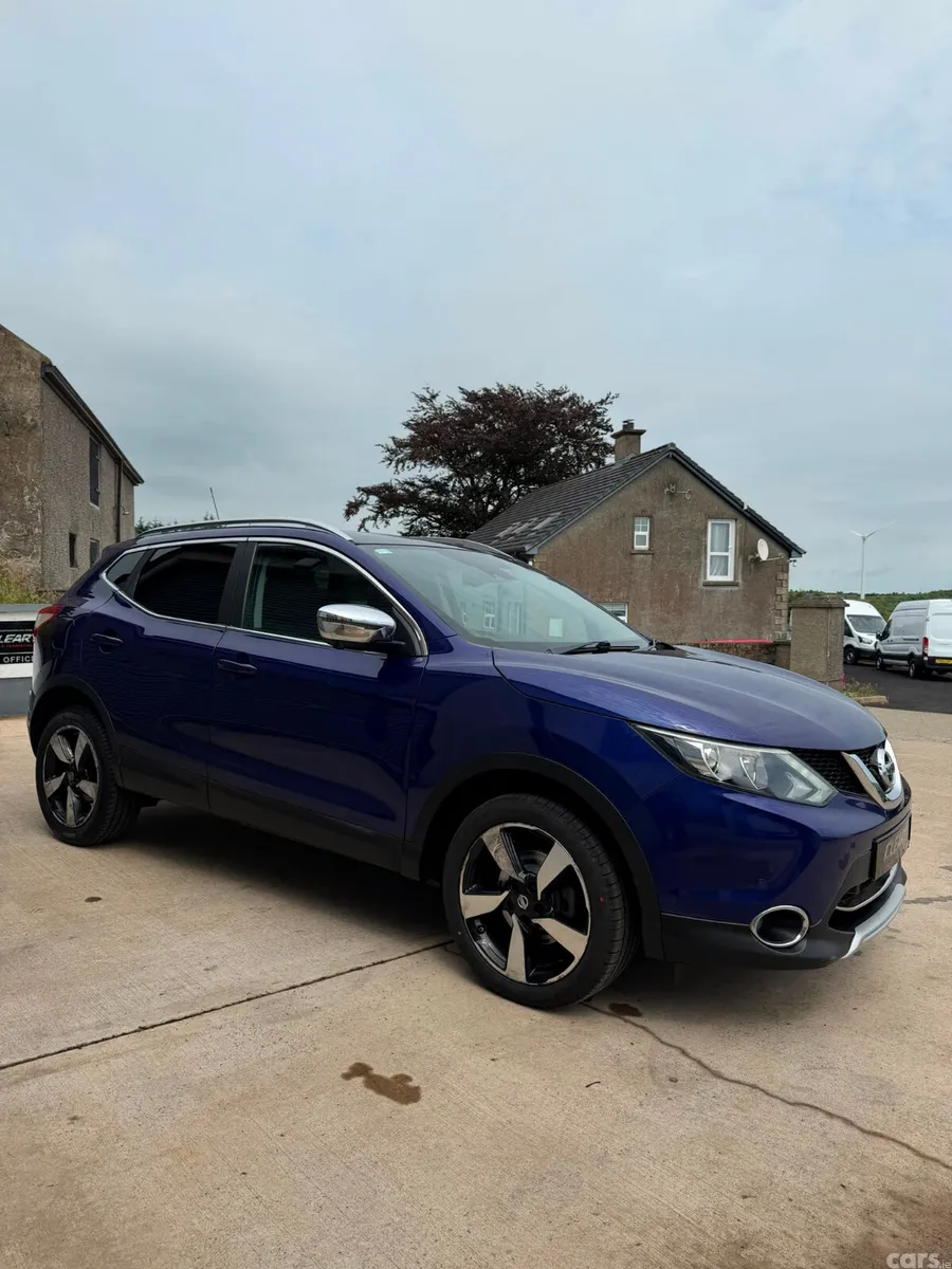 Nissan Qashqai SUV, Diesel, 2016, Blue