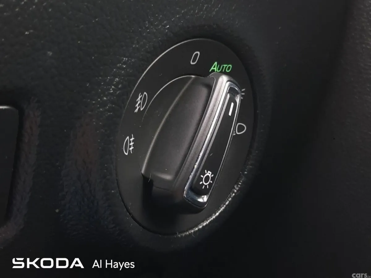 Skoda Superb Saloon, Diesel, 2022, Silver