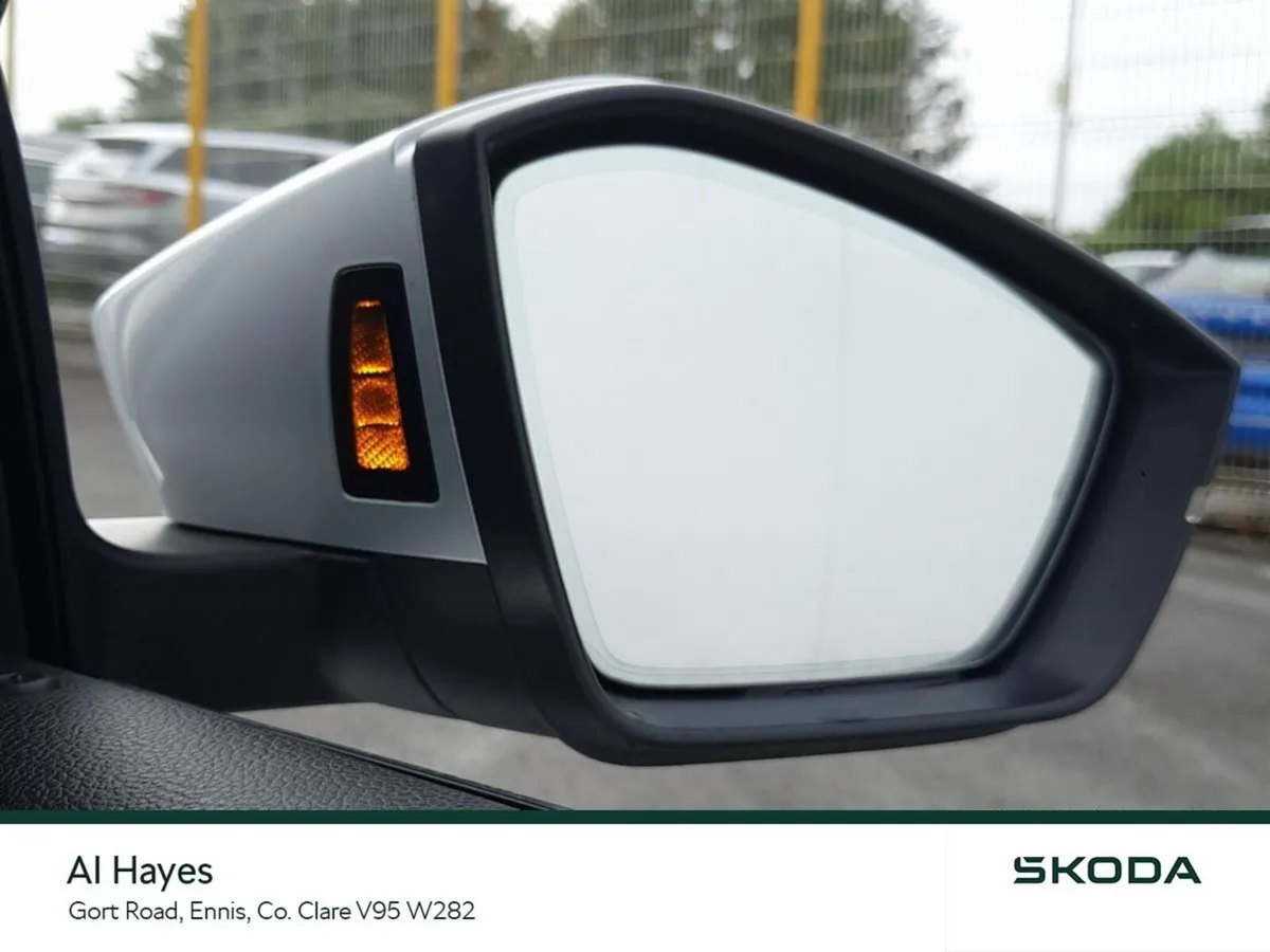 Skoda Superb Saloon, Diesel, 2022, Silver