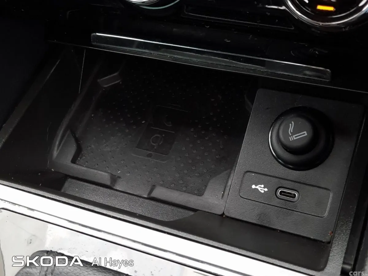 Skoda Superb Saloon, Diesel, 2022, Silver