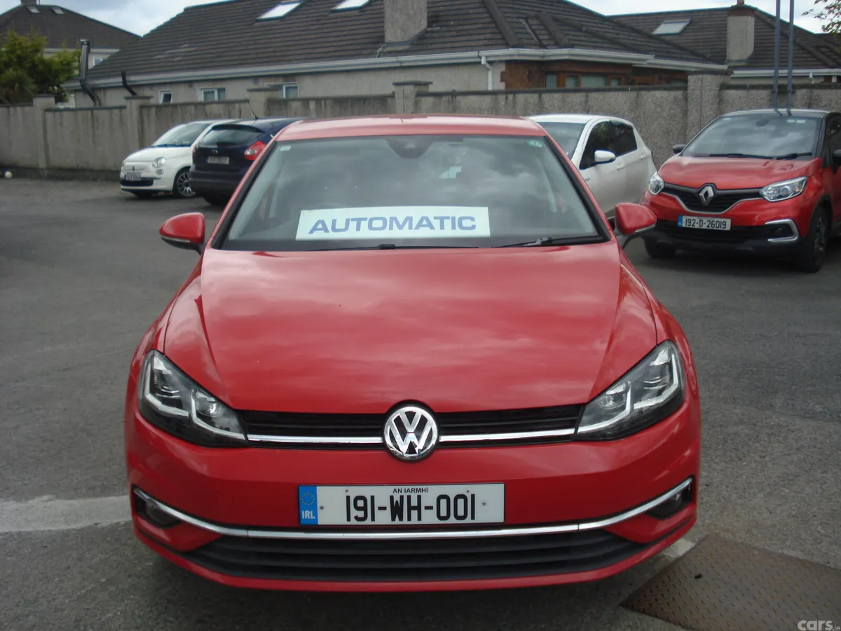 Volkswagen Golf Hatchback, Petrol, 2019, Red