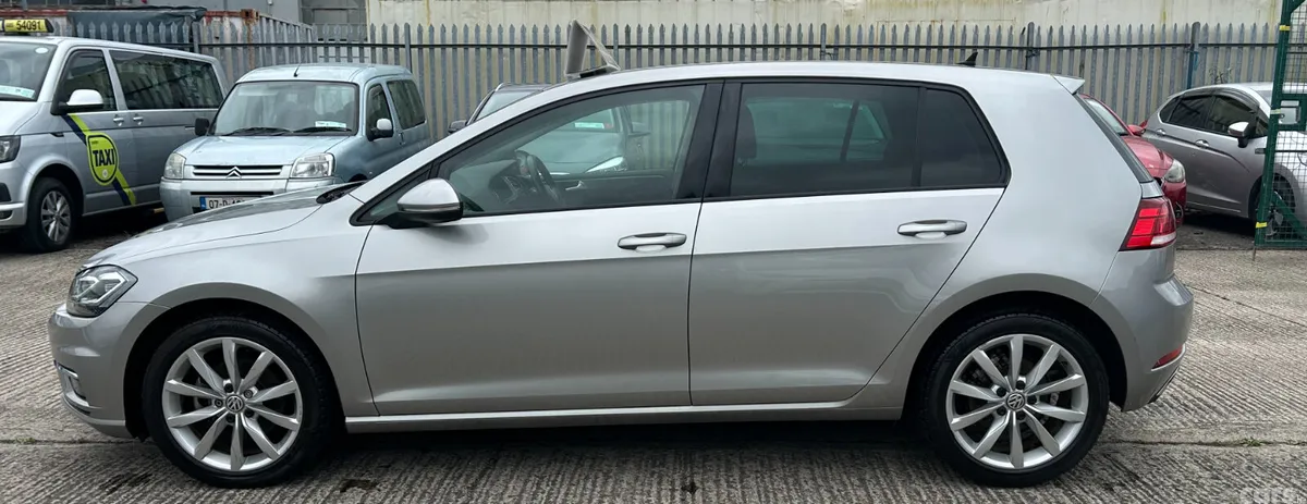 Volkswagen Golf Hatchback, Petrol, 2018, Grey