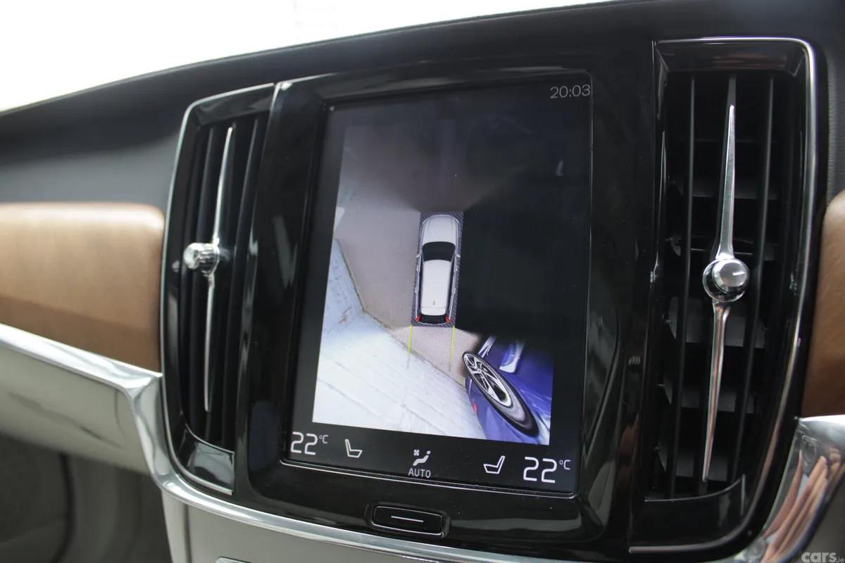 Volvo VOLVO Estate, Petrol Plug-in Hybrid, 2019, Blue