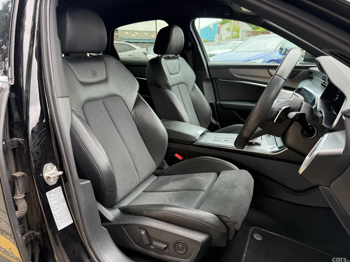 Audi A6 Saloon, Petrol Plug-in Hybrid, 2023, Black