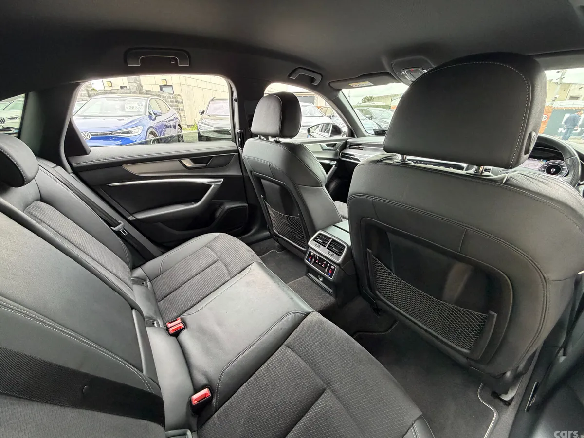 Audi A6 Saloon, Petrol Plug-in Hybrid, 2023, Black