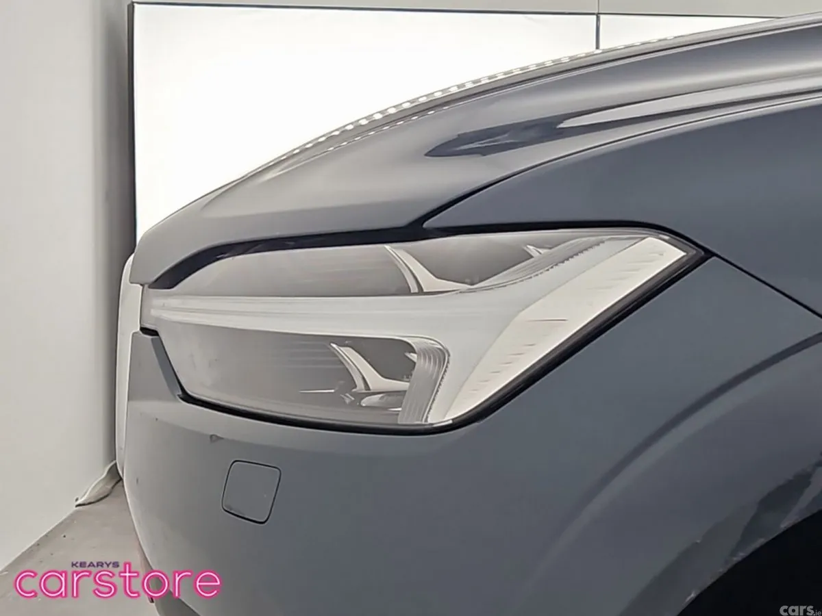 Volvo XC60 SUV, Diesel, 2021, Blue