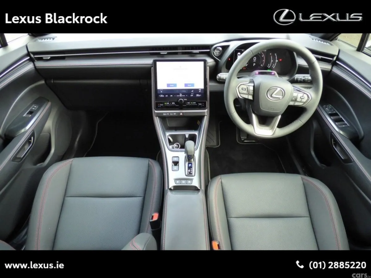 Lexus LBX Estate, Petrol Hybrid, 2026, Silver