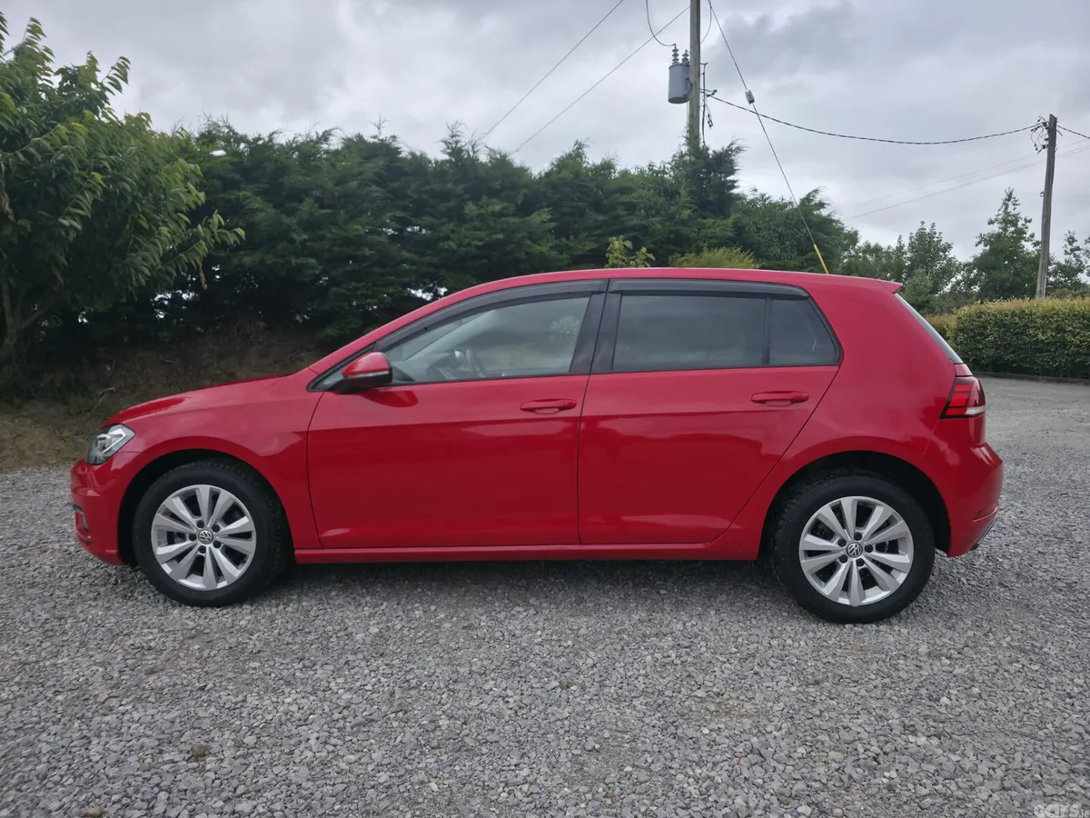 Volkswagen Golf Hatchback, Petrol, 2018, Red