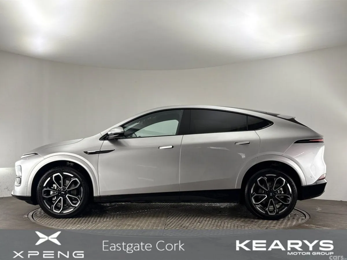XPeng G6 Hatchback, Electric, 2026, Grey