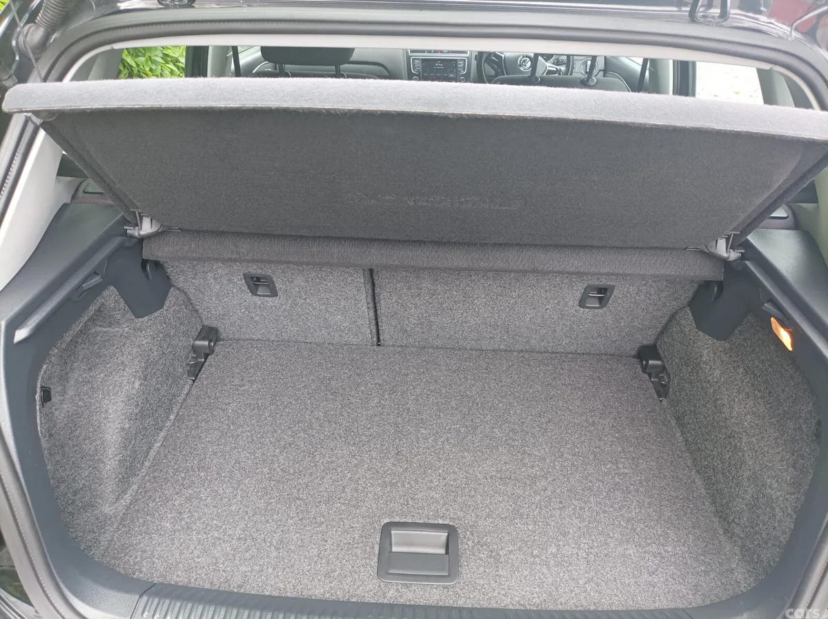 Volkswagen Polo Hatchback, Petrol, 2015, Black