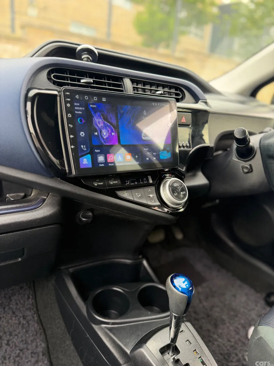 Toyota Aqua Hatchback, Petrol Hybrid, 2015, Black