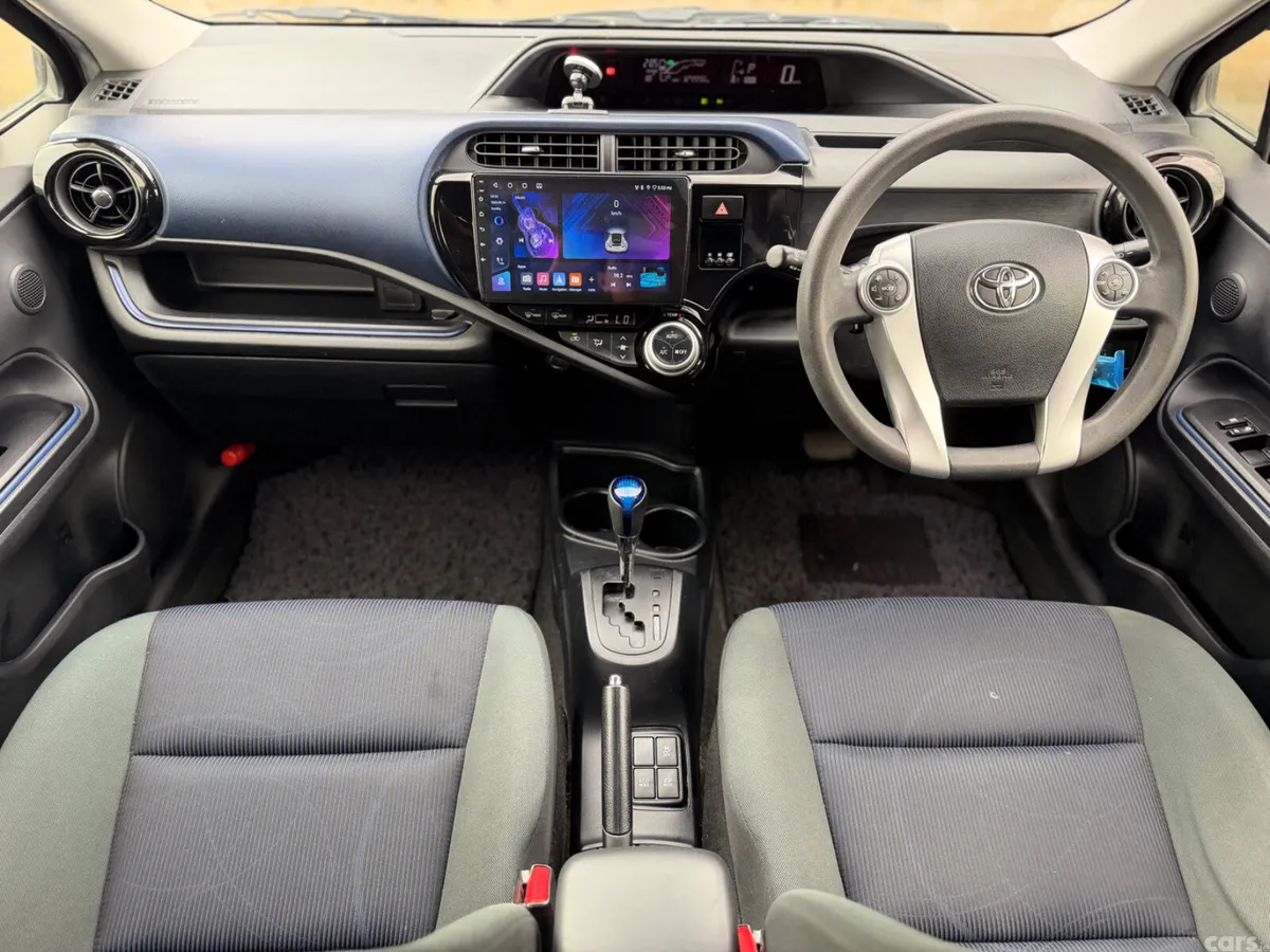 Toyota Aqua Hatchback, Petrol Hybrid, 2015, Black