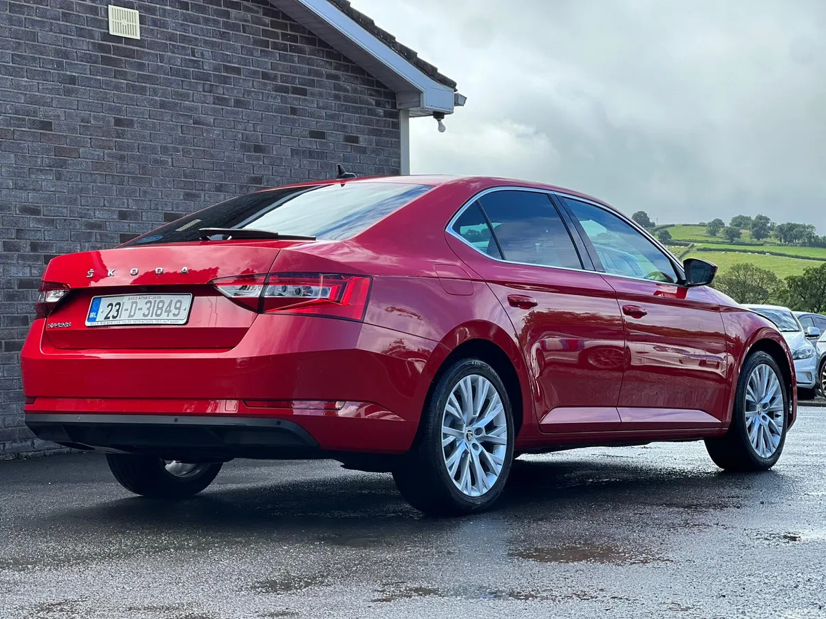 Skoda Superb Saloon, Diesel, 2023, Red