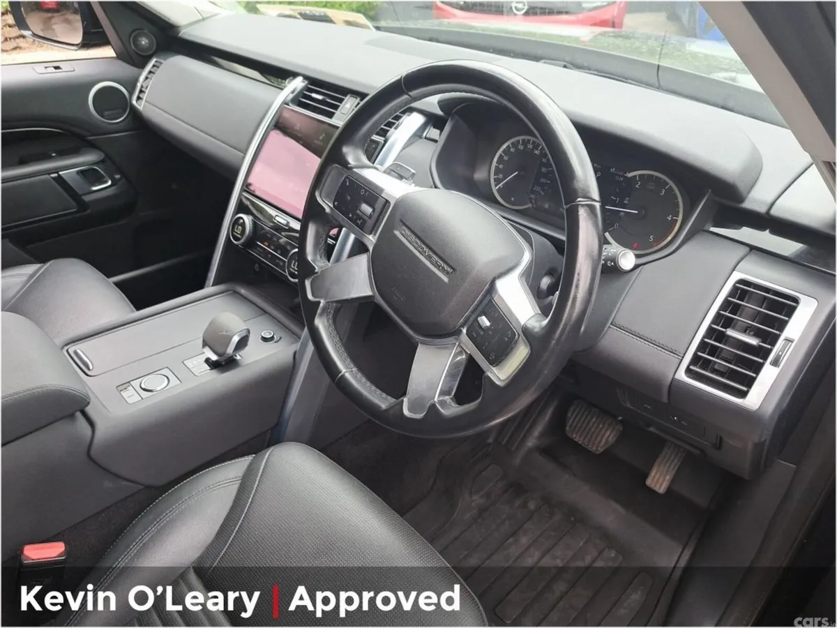Land Rover Discovery SUV, Diesel, 2022, Black