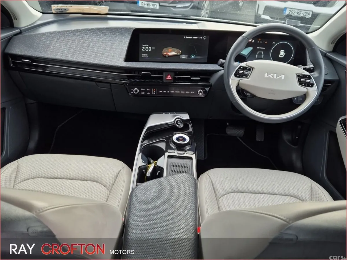 Kia EV6 MPV, Electric, 2024, Grey