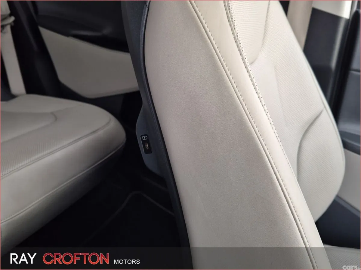 Kia EV6 MPV, Electric, 2024, Grey